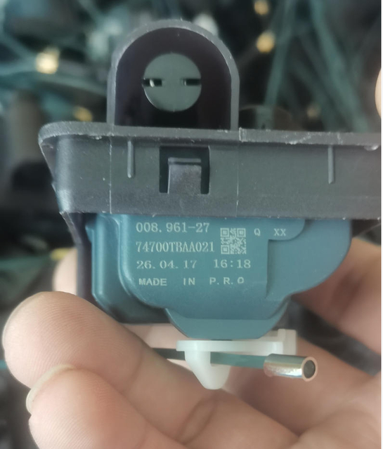 Fuel Lid Lock Actuator 74700TBA 74700TBAA02 74700-TBA-A02 for Honda Civic 2016-2022